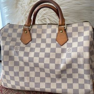 Louis Vuitton Damier speedy 30 Beautiful classy with lock&key. ❤️💐🎁